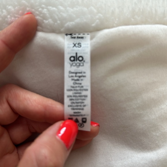 Alo Yoga Foxy Sherpa Jacket - Picture 6 of 6